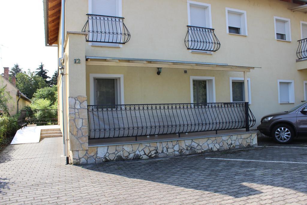 Otto Apartment Харканы Номер фото